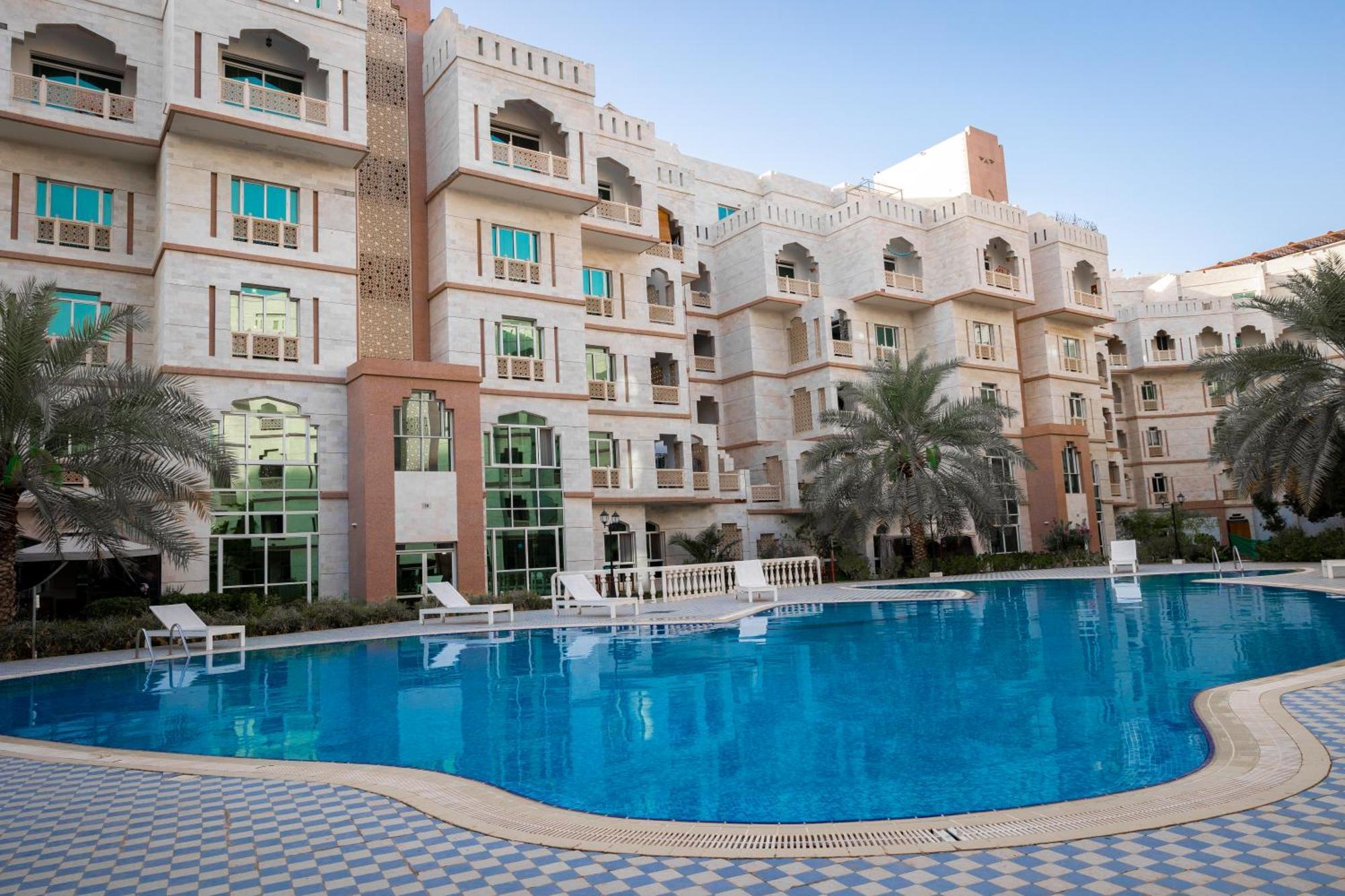 Oasis Residences Aparthotel 4*