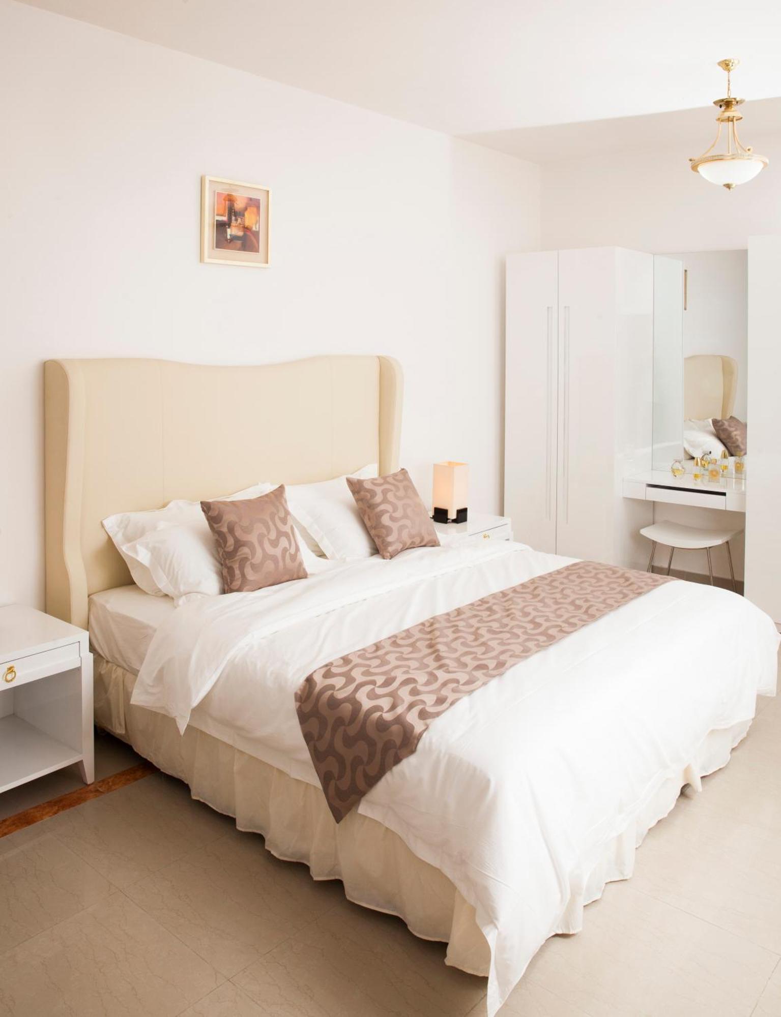 Oasis Residences