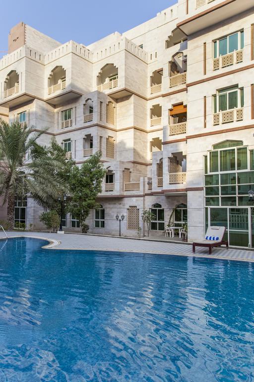 Oasis Residences 4*