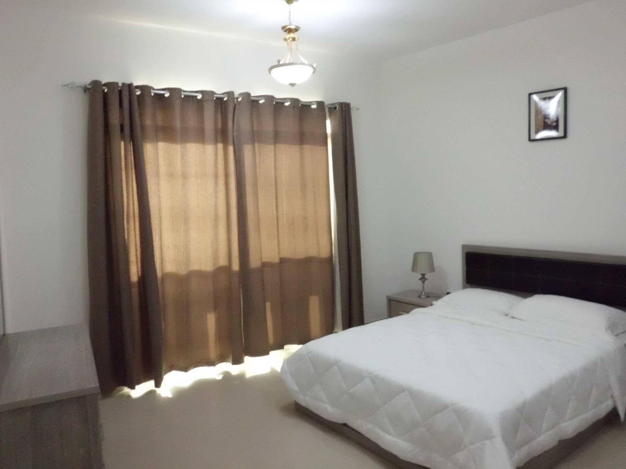 Oasis Residences Aparthotel